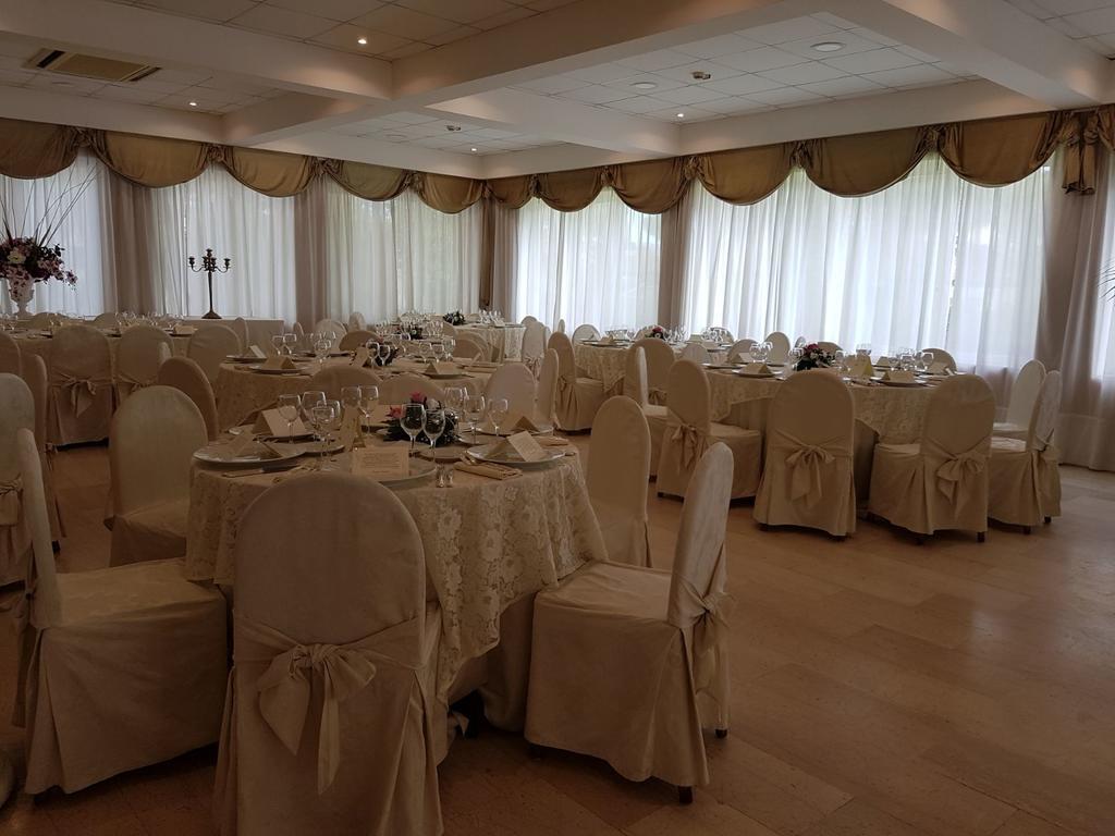 באיה דומיציה Domizia Palace Hotel מראה חיצוני תמונה